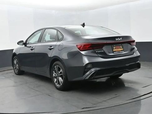 Used 2024 Kia Forte LXS FWD image 9