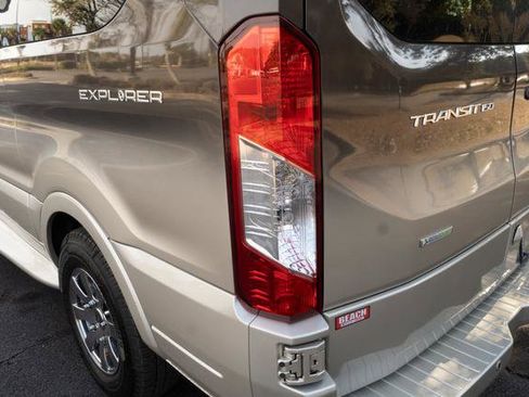 Used 2016 Ford Transit 150 XLT image 40