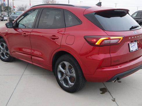 Used 2023 Ford Escape ST-Line Select w/ Tech Pack #2 image 7