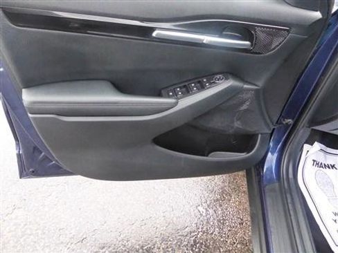 Used 2024 Kia Seltos S image 9