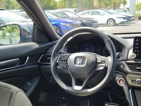 Certified 2022 Honda Accord Sport image 3