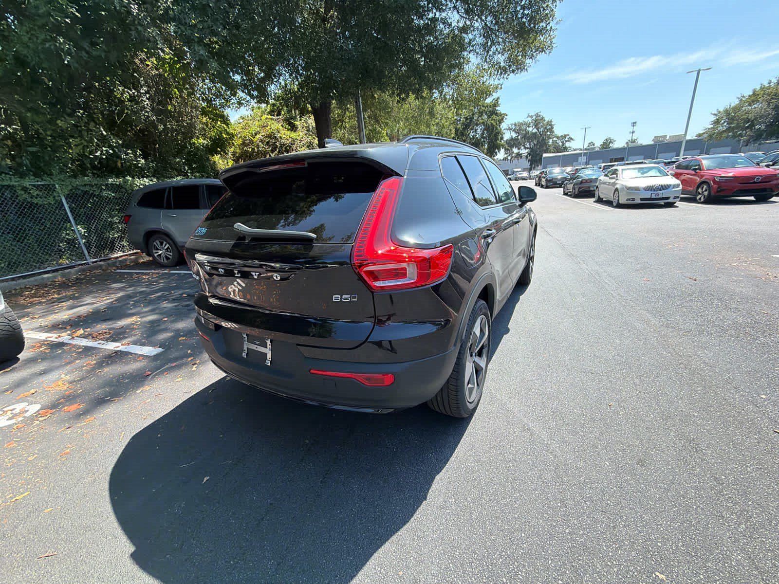 Certified 2026 Volvo XC40 B5 Plus AWD/4WD image 14