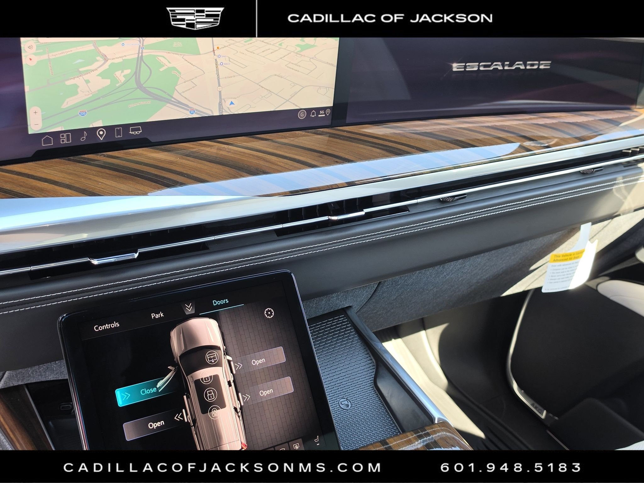 New 2027 Cadillac Escalade Platinum Sport w/ LPO, ONYX Package AWD/4WD image 11