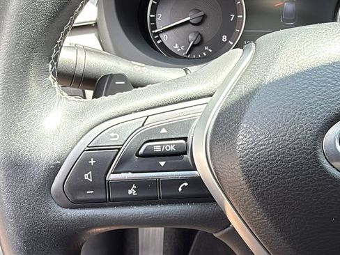 Used 2023 INFINITI QX50 Sensory AWD/4WD image 31