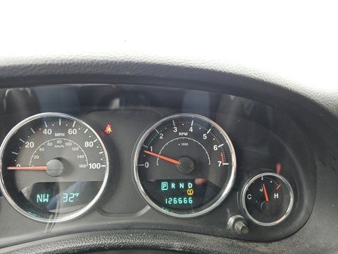 Used 2012 Jeep Wrangler Sahara w/ Dual Top Group image 18