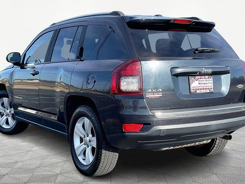 Used 2015 Jeep Compass High Altitude image 10