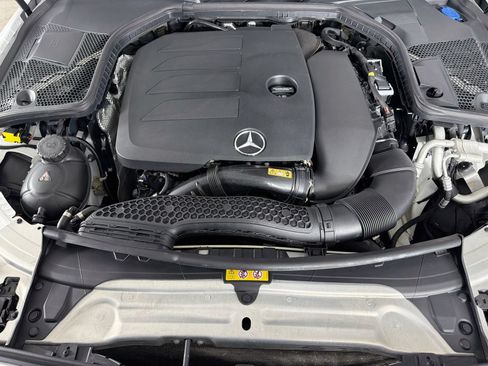 Used 2020 Mercedes-Benz C 300 Sedan image 30