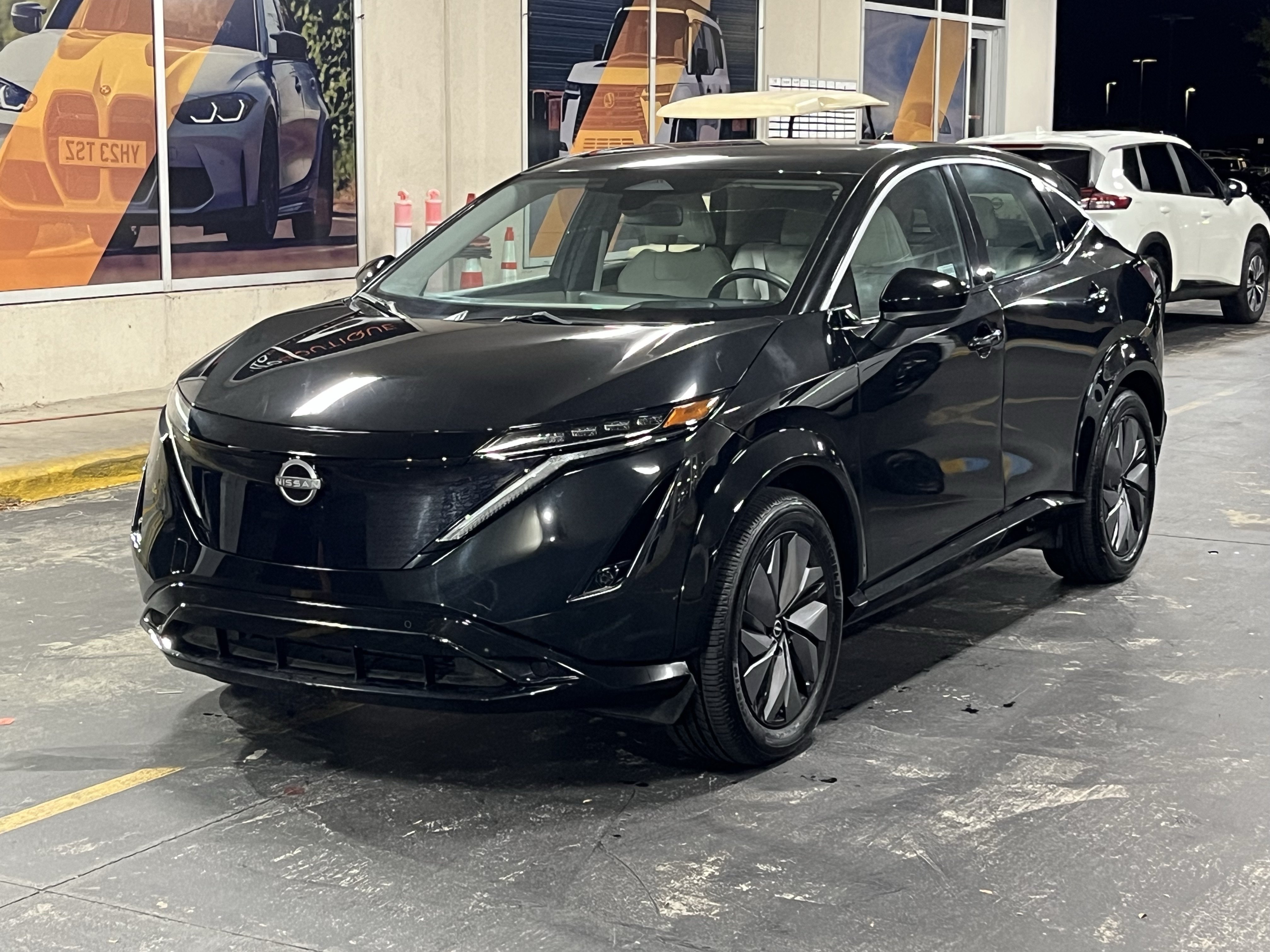 Used 2024 Nissan Ariya FWD image 5