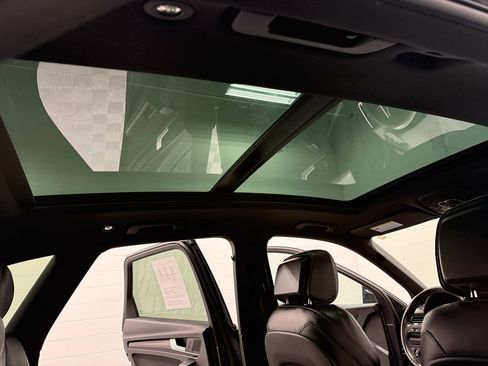 Used 2023 Audi SQ5 Premium Plus w/ Premium Plus Package image 33