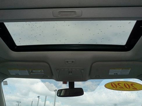 Used 2020 Nissan Pathfinder Platinum image 39