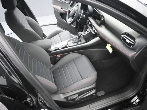 New 2025 Dodge Hornet R/T AWD/4WD image 17