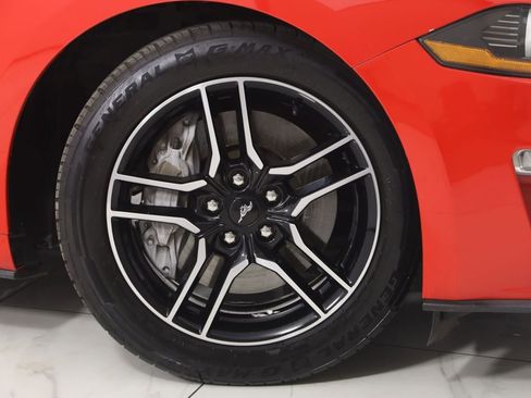 Used 2019 Ford Mustang GT RWD image 15