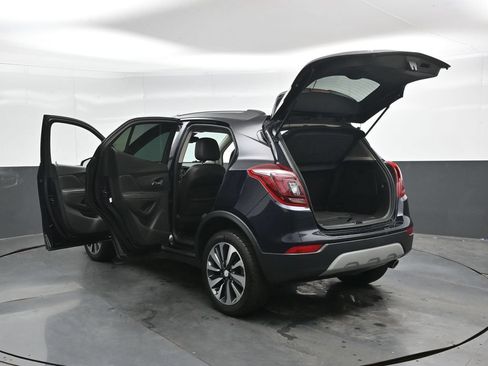 Used 2021 Buick Encore Preferred AWD/4WD image 47