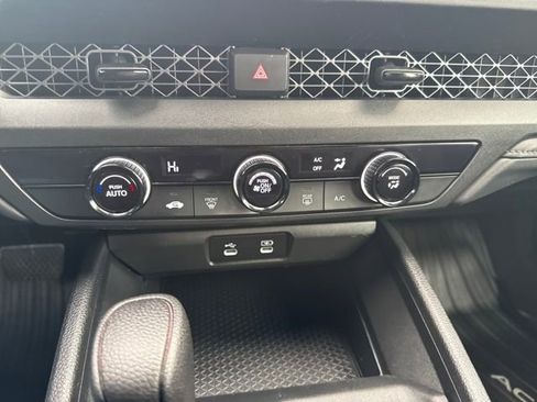 Used 2023 Honda Accord LX image 32