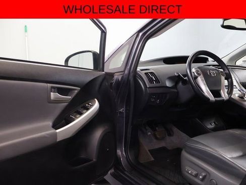 Used 2015 Toyota Prius Four FWD image 8