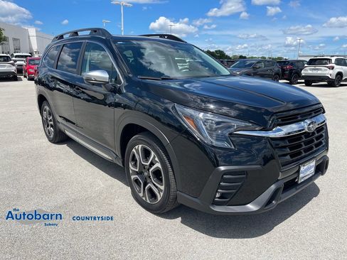 Used 2023 Subaru Ascent Limited w/ Technology Package AWD/4WD image 7