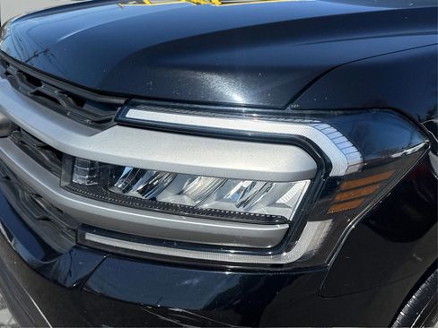 Used 2024 Ford Expedition Max XLT AWD/4WD image 24