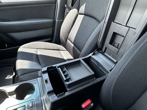 Used 2019 Subaru Legacy 2.5i Premium AWD/4WD image 35