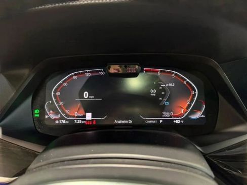 Used 2019 BMW X7 xDrive50i w/ Dynamic Handling Package image 18