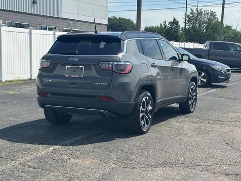 Used 2023 Jeep Compass Limited AWD/4WD image 4