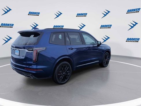 Used 2023 Cadillac XT6 Sport image 8