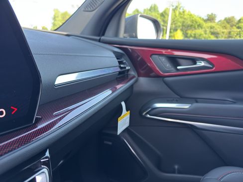 New 2026 Chevrolet Traverse Z71 w/ Enhanced Driving Package AWD/4WD image 19