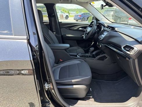 Used 2023 Chevrolet TrailBlazer LT FWD image 29
