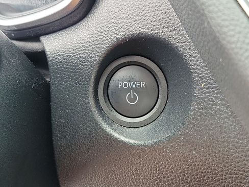 Used 2024 Toyota Corolla Cross AWD Hybrid w/ Convenience Package image 30