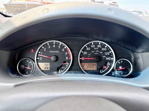 Used 2005 Nissan Xterra SE AWD/4WD image 16