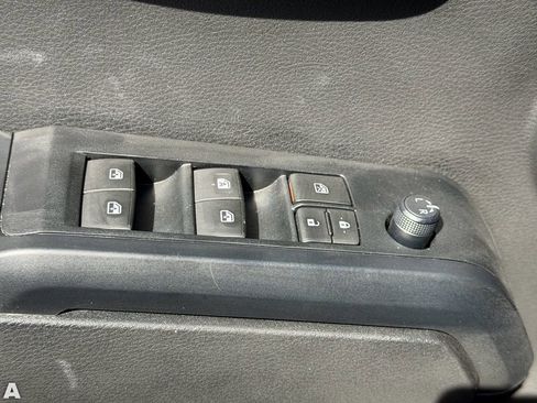 Used 2022 Toyota Tacoma SR w/ SR Convenience Package image 31