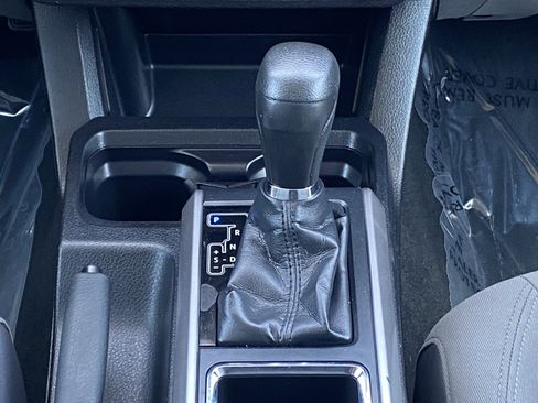 Certified 2020 Toyota Tacoma SR5 RWD image 16