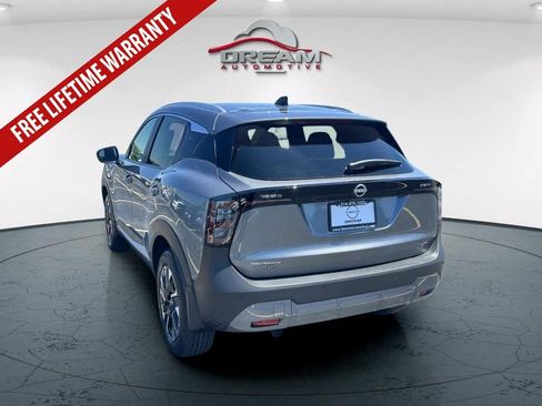 New 2026 Nissan Kicks SV w/ SV Premium Package AWD/4WD image 4