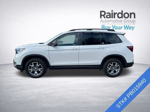 Used 2023 Honda Passport TrailSport image 4