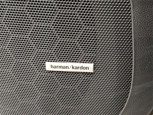 Certified 2025 Subaru Ascent Limited w/ Popular Package #2 image 24