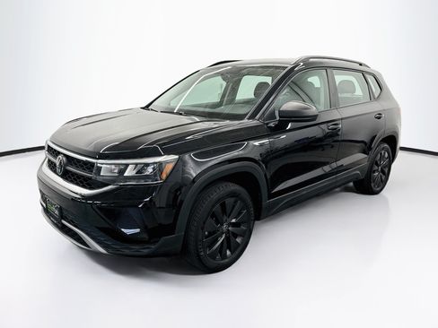 Used 2023 Volkswagen Taos S FWD image 3