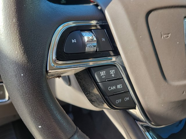 Certified 2022 Lincoln Nautilus FWD w/ Premium Package image 24