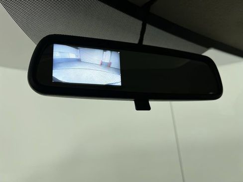 Used 2024 GMC Savana 2500 w/ Driver Convenience Package image 15