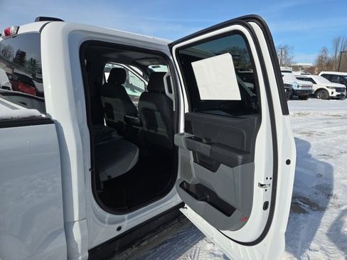 New 2025 Ford F150 Lightning Flash image 32