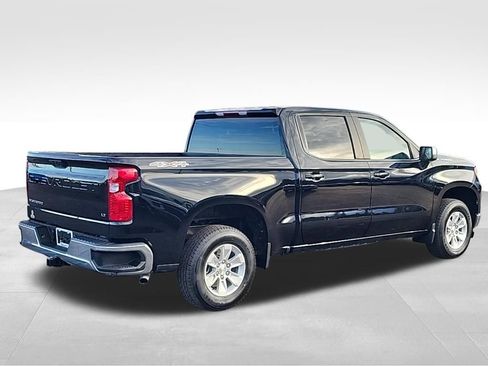 Used 2025 Chevrolet Silverado 1500 LT image 7