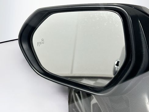 Used 2022 Toyota Corolla XSE image 16