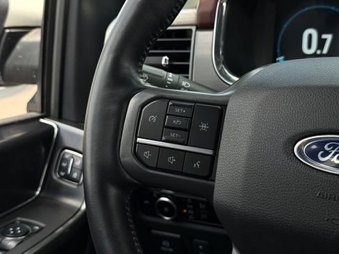 Used 2023 Ford F150 Lariat AWD/4WD image 10