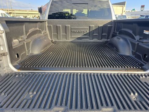 Used 2025 RAM 1500 Laramie image 28
