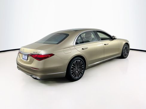 Used 2023 Mercedes-Benz S 500 4MATIC image 5
