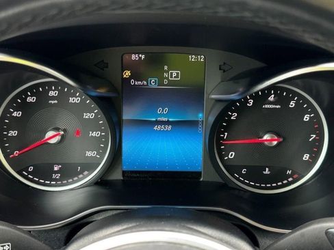 Used 2022 Mercedes-Benz GLC 300 image 34