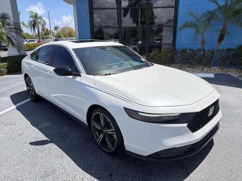 Used 2023 Honda Accord Sport image 18