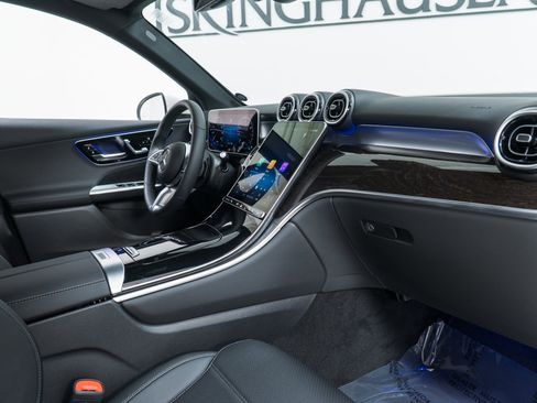 New 2026 Mercedes-Benz GLC 300 4MATIC image 21