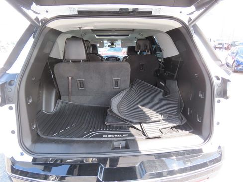 Used 2018 Chevrolet Traverse Premier w/ Redline Edition FWD image 14