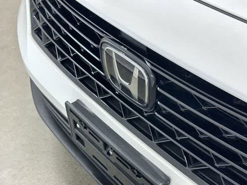 Used 2025 Honda Accord Sport image 29