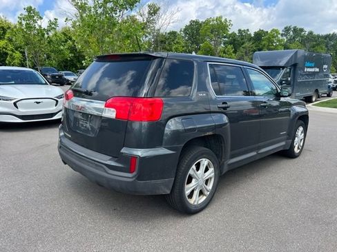 Used 2017 GMC Terrain SLE FWD image 5