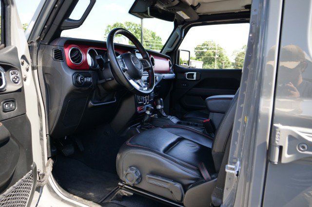 Used 2021 Jeep Gladiator Rubicon AWD/4WD image 26